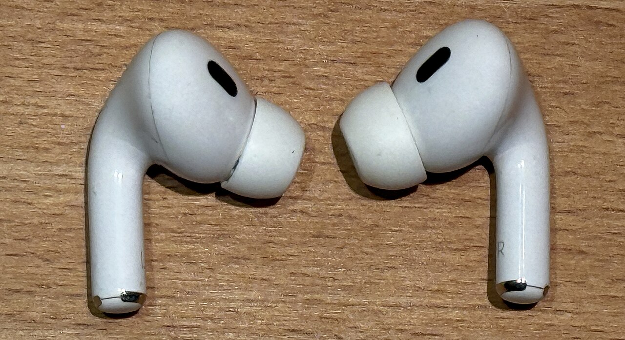 AirPods Pro (1st generation)