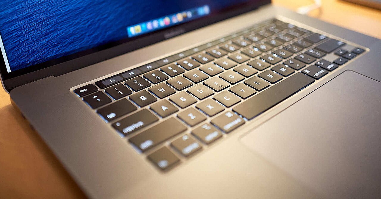 MacBook Pro (16-inch, 2019)